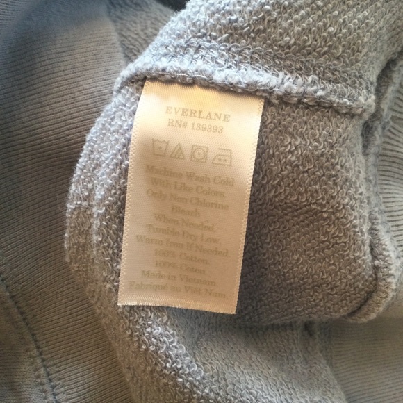 Everlane- The Lightweight French Terry  Hoodie. Size S - Picture 10 of 11